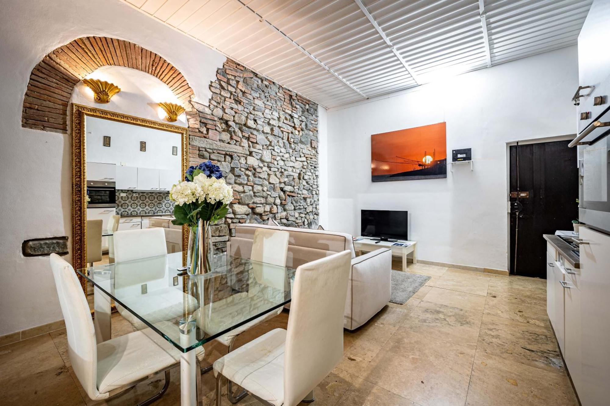 Apartment Roommo San Iacopino Florenz